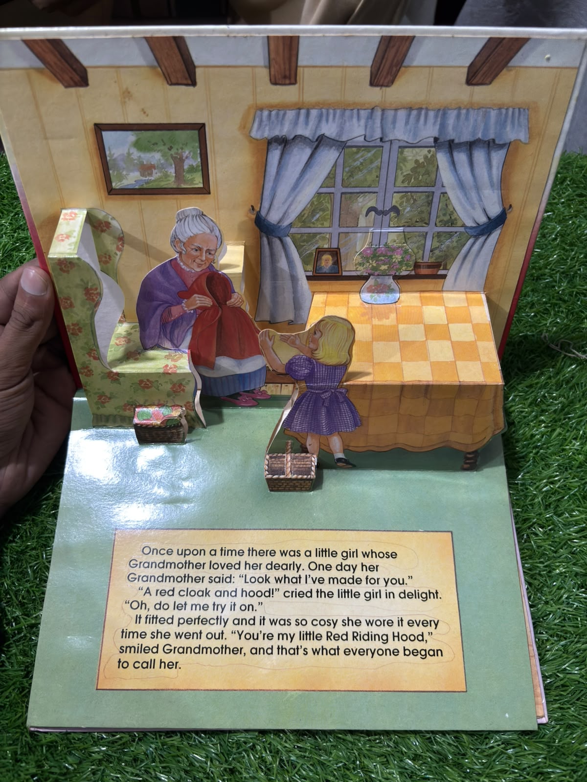Little Red Riding Hood Pop-Up Book