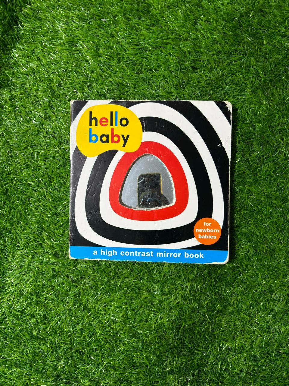 Hello Baby: Mirror Board Book: A High Contrast Mirror Book (Preloved)