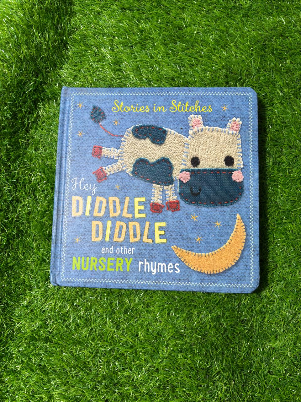 Hey Diddle Diddle and Other Nursery Rhymes (Stories in Stitches)