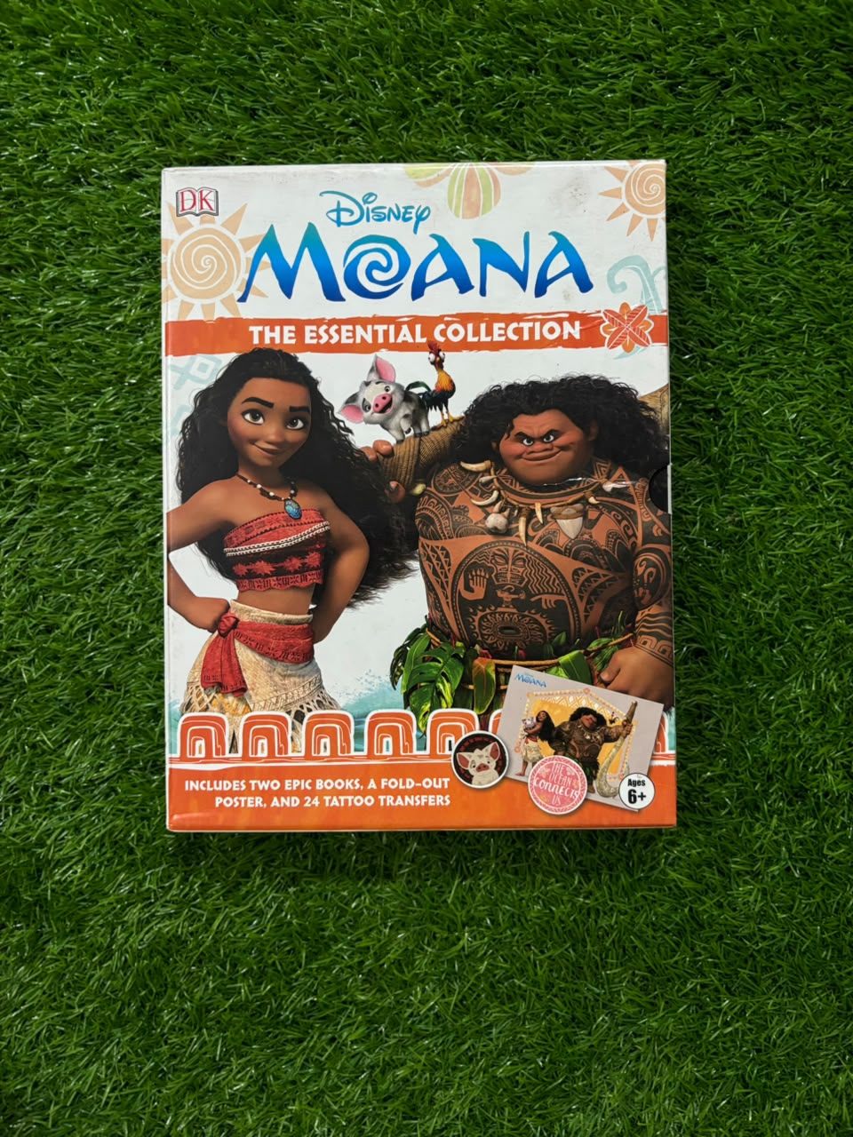 DK Disney Moana The Essential Collection