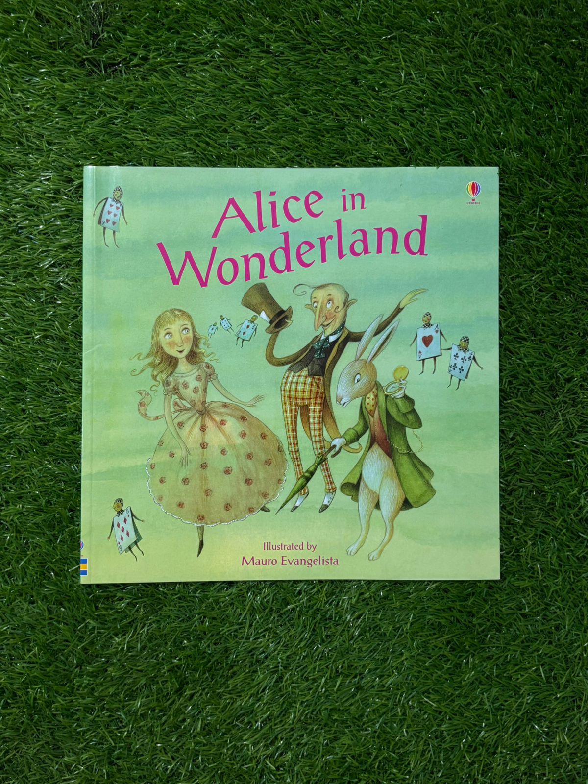 Alice in Wonderland (Usborne Picture Books)