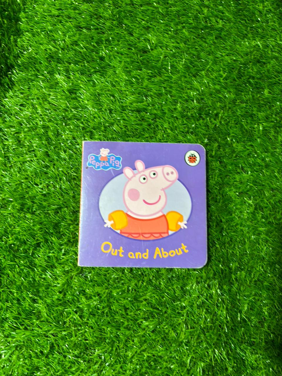 Peppa Pig: Out and About Mini