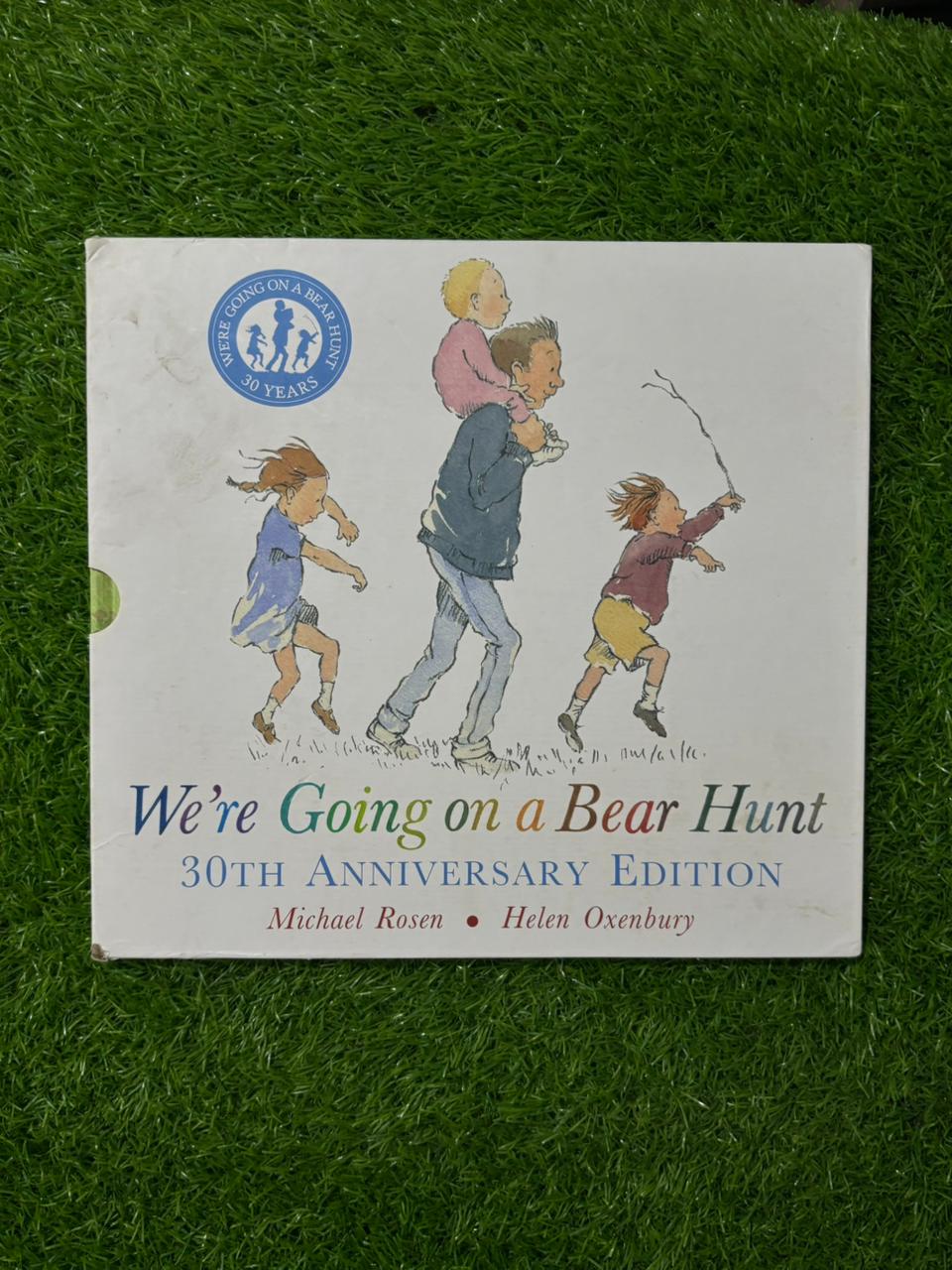 We're Going on a Bear Hunt: 25th Anniversary Edition