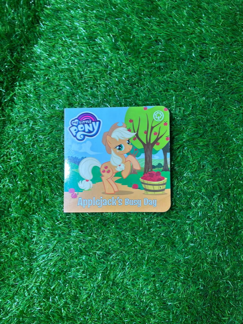 Applejack's Busy Day: Board Book (My Little Pony)